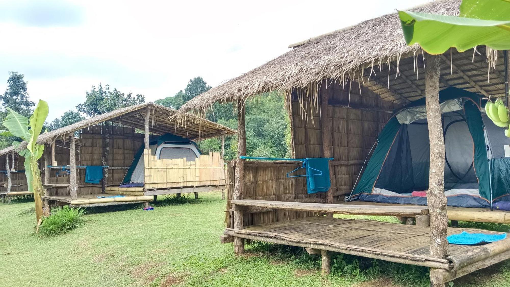 ไร่นิธิสุนทร Nithisoonthon Farmstay Mae Hong Son Esterno foto